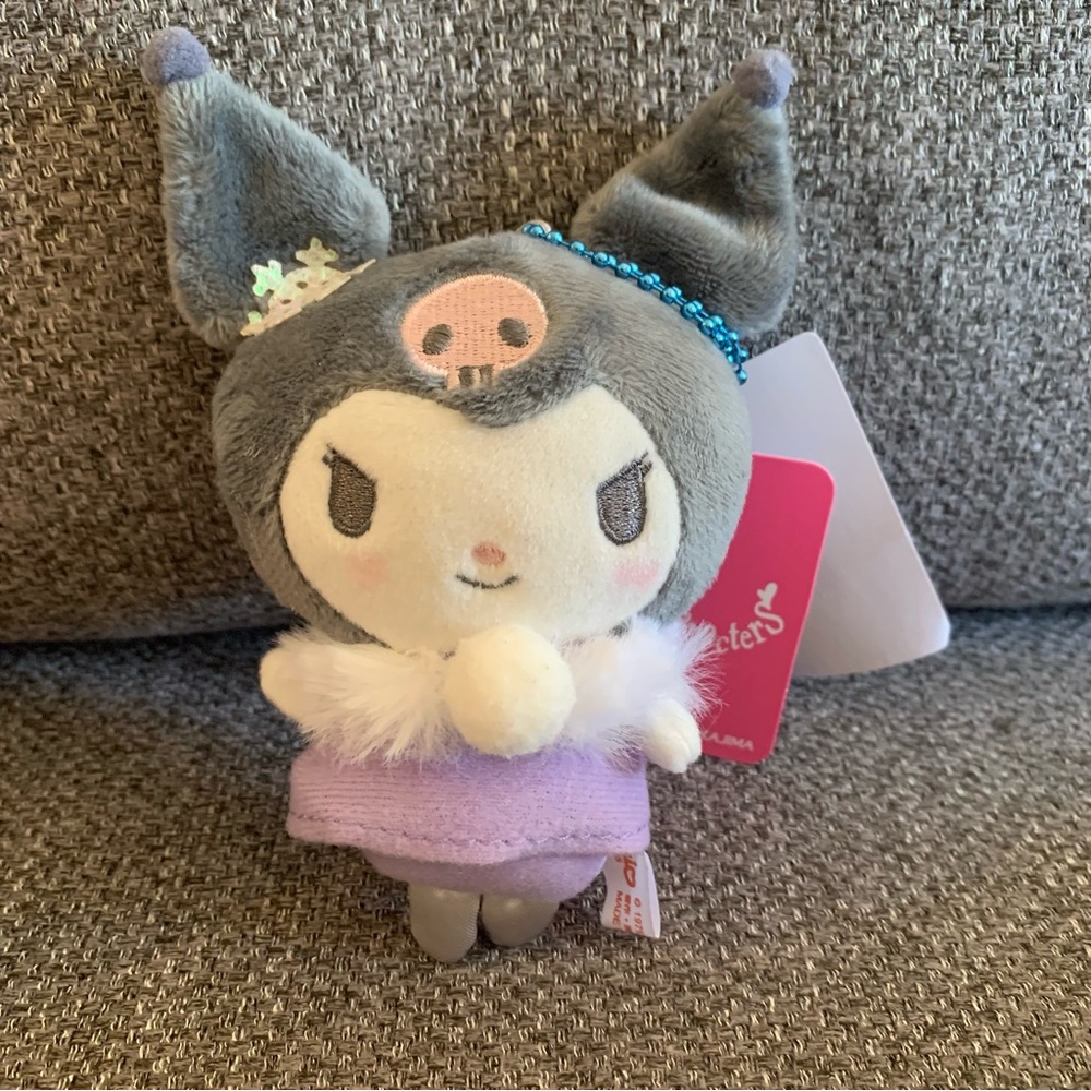 BNWT 5” Sanrio Kuromi plush hanger keychain - Winter Snowflake Version